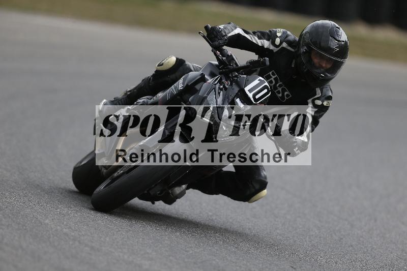 /37 09.08.2026  Pluess Motosport ADR/Einsteiger/10